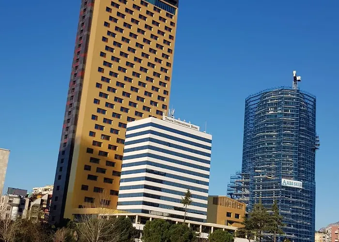 Yes2 דירה טיראנה